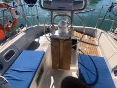 Beneteau Oceanis 350