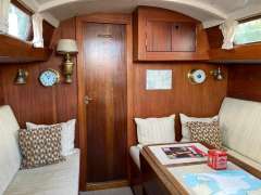Hallberg-Rassy Mistral 33