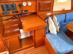 Beneteau Oceanis 393