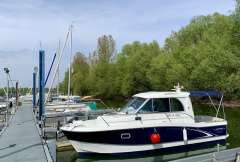 Beneteau Antares 760