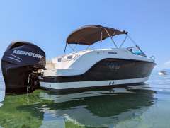 quicksilver Activ 645 Cabin Motoscafo