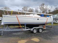 Beneteau First 211
