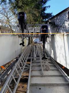 15 qm Motorkatamaran