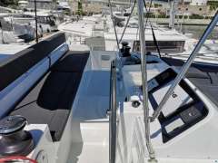 LAGOON 450 F - Helm on Flybridge