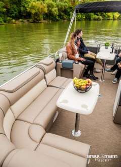 Bontoon Boat HU Passion Line Cat 675