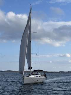 Hanse 348