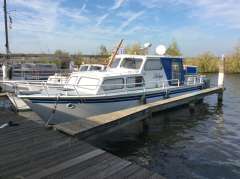 Stahlschiff Motorboot 9,80 x 3,20 Stahlschiff Motorboot 9,80 x 3,20