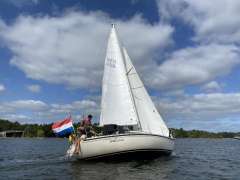 Beneteau First 27