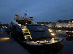 Sunseeker Predator 82