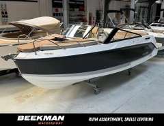 Quicksilver 675 Cruiser Sporthajó