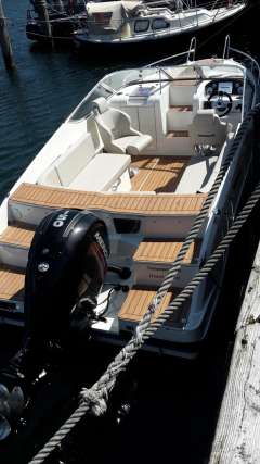 Quicksilver Activ 645 Cruiser  und Trailer