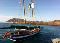 Custom Boats Staysail Schooner