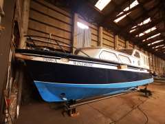 De Groot Stahlkajütboot 10m