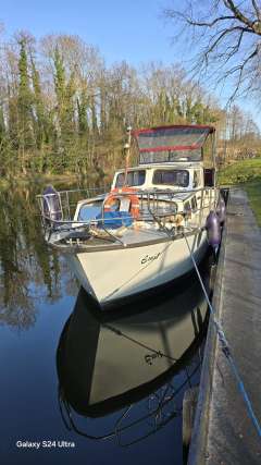 Holländisches Stahl Kajütboot
