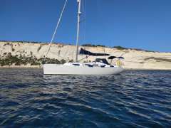 Hanse 370