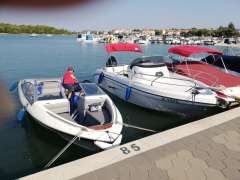 Ranieri Shadow 22 Deck