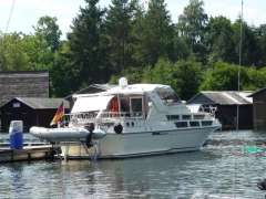 Coronet Commander 38`