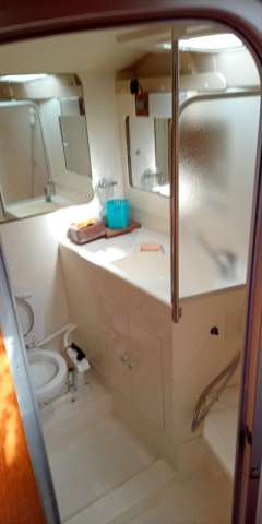 Marine Projects ECLIPSE 33 (Moody)