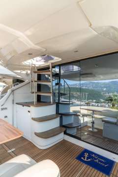 Beneteau Montecarlo 47 fly