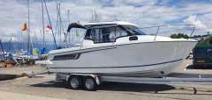 Jeanneau Merry Fisher 695 Cabin cruiser