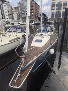 Hanse 331