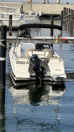 Quicksilver 505 cabin