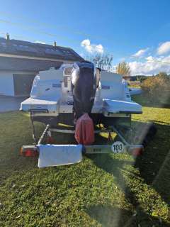 Quicksilver Activ 555 Cabin