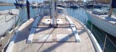 Hanse 575 teak deck
