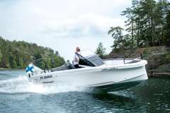 Axopar 22 Sport boat