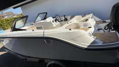 Quicksilver 525 aXess