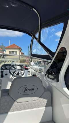 Saver 690 Cabin