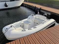 Grand 380 golden line