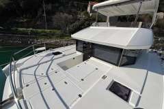 2024 Leopard 40 Powercat yacht deck with sleek design and spacious layout.