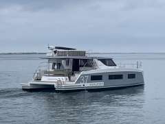 Aventura 37 Explorer Welcome Pack until May 31st Motorkatamaran