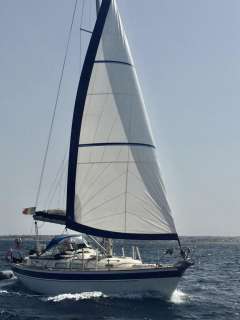 Hallberg-Rassy 36