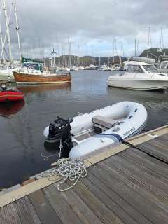 Highfield Ultralite 260 with Suzuki 6hp Gommone a scafo rigido