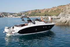 Ranieri NEXT 370 SH Barco cabinado
