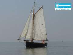 Falmouth Working Boat 690