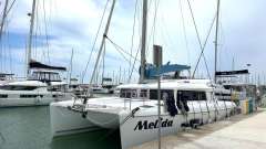 Lagoon 421