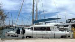 Lagoon 421