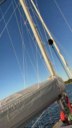 Hallberg-Rassy 38