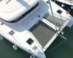 Lagoon 42 Owner's Version