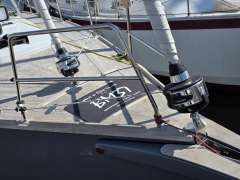 Berckemeyer Yacht Design BM 37 Bristol Decksalon