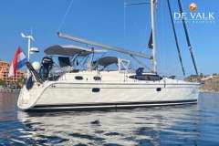 Hunter Marine 50 Center Cockpit