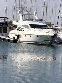 Azimut 62 FLY