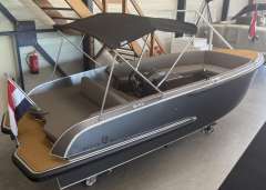 Qualia QT20e Tuckerboot