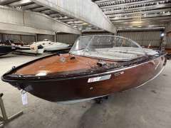 Boesch COSTA BRAVA DELUX 650 Barca a motore d'epoca