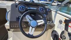 Bayliner Cuddy 742
