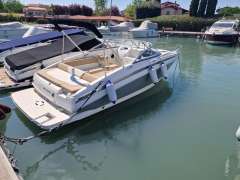 Bayliner Cuddy 742