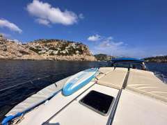 Sea Ray 400 sport cruiser